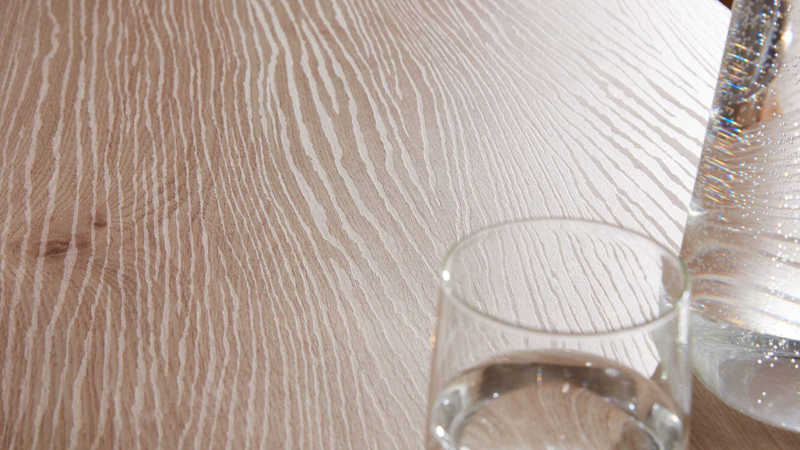 Küchenarbeitsplatte aus Holz